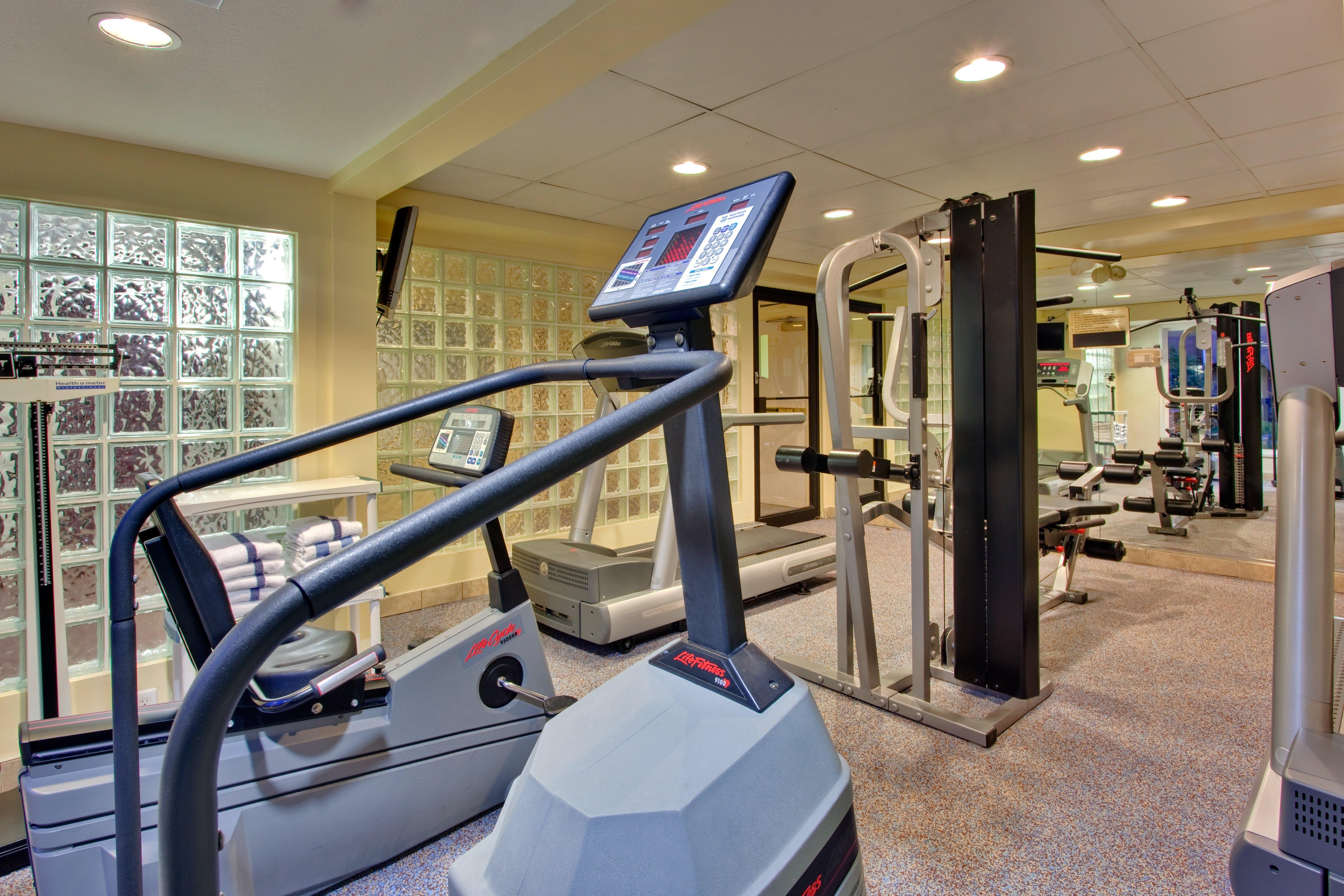 Holiday Inn Express Red Deer By Ihg Eksteriør billede