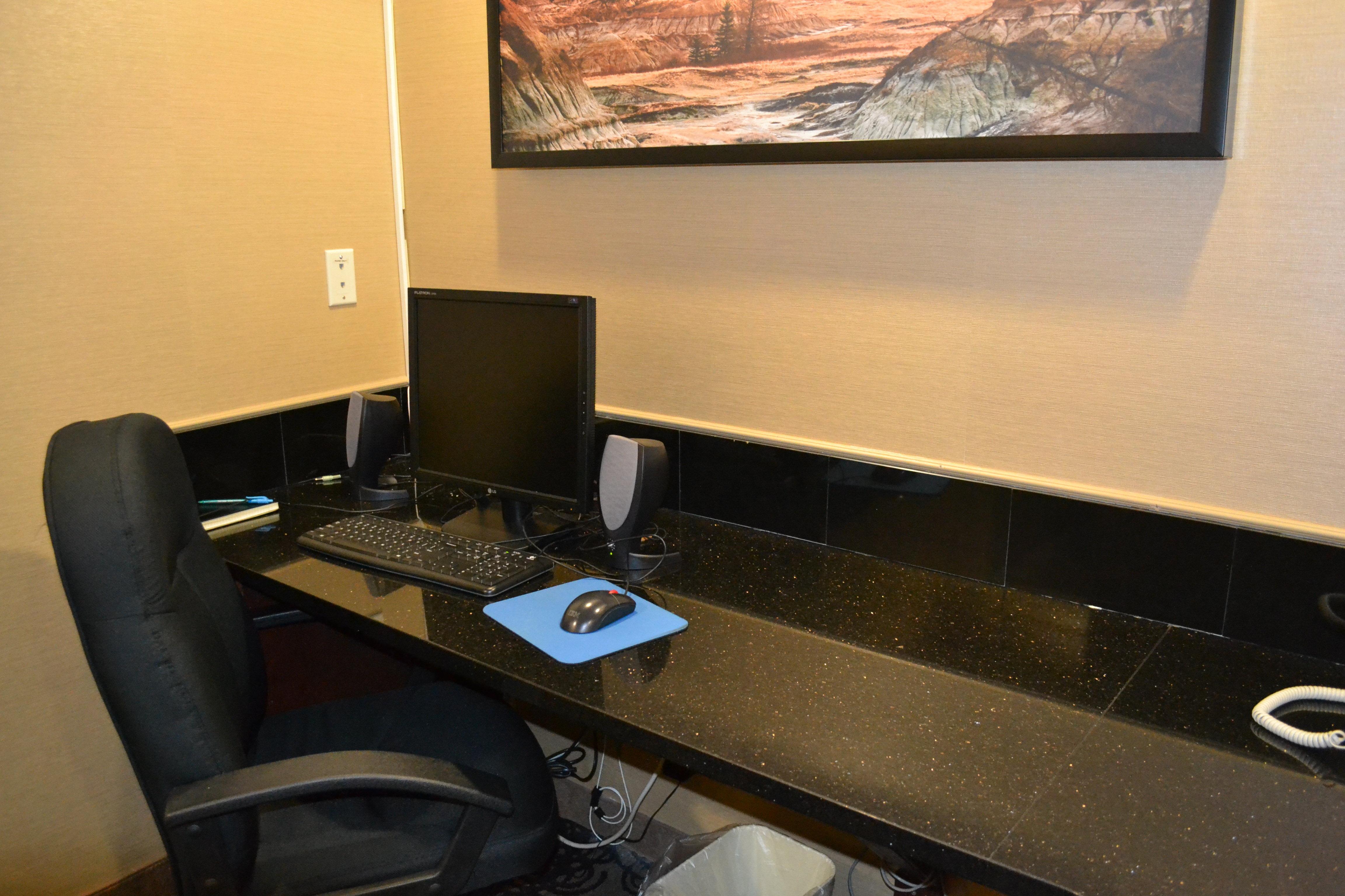 Holiday Inn Express Red Deer By Ihg Eksteriør billede