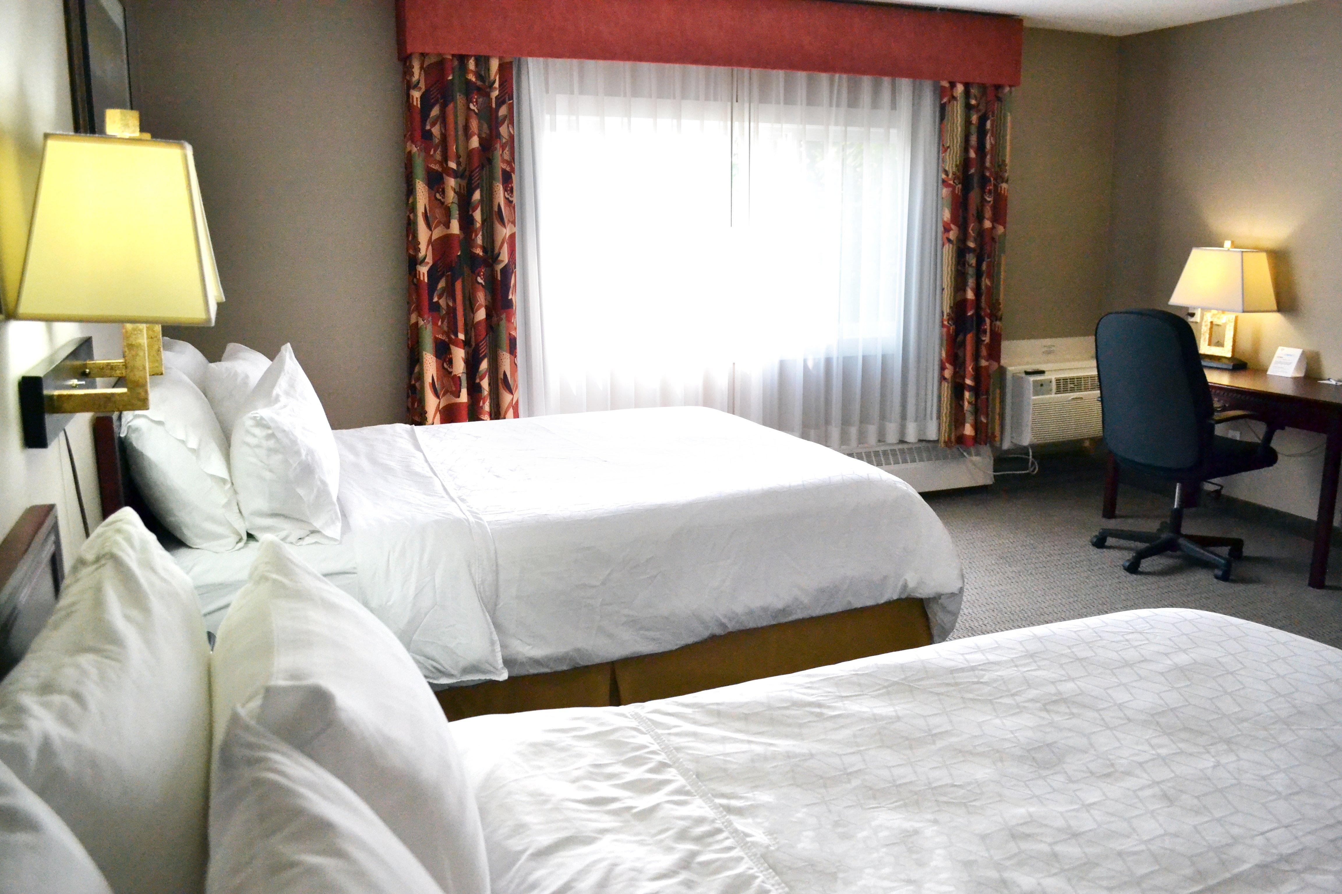 Holiday Inn Express Red Deer By Ihg Eksteriør billede