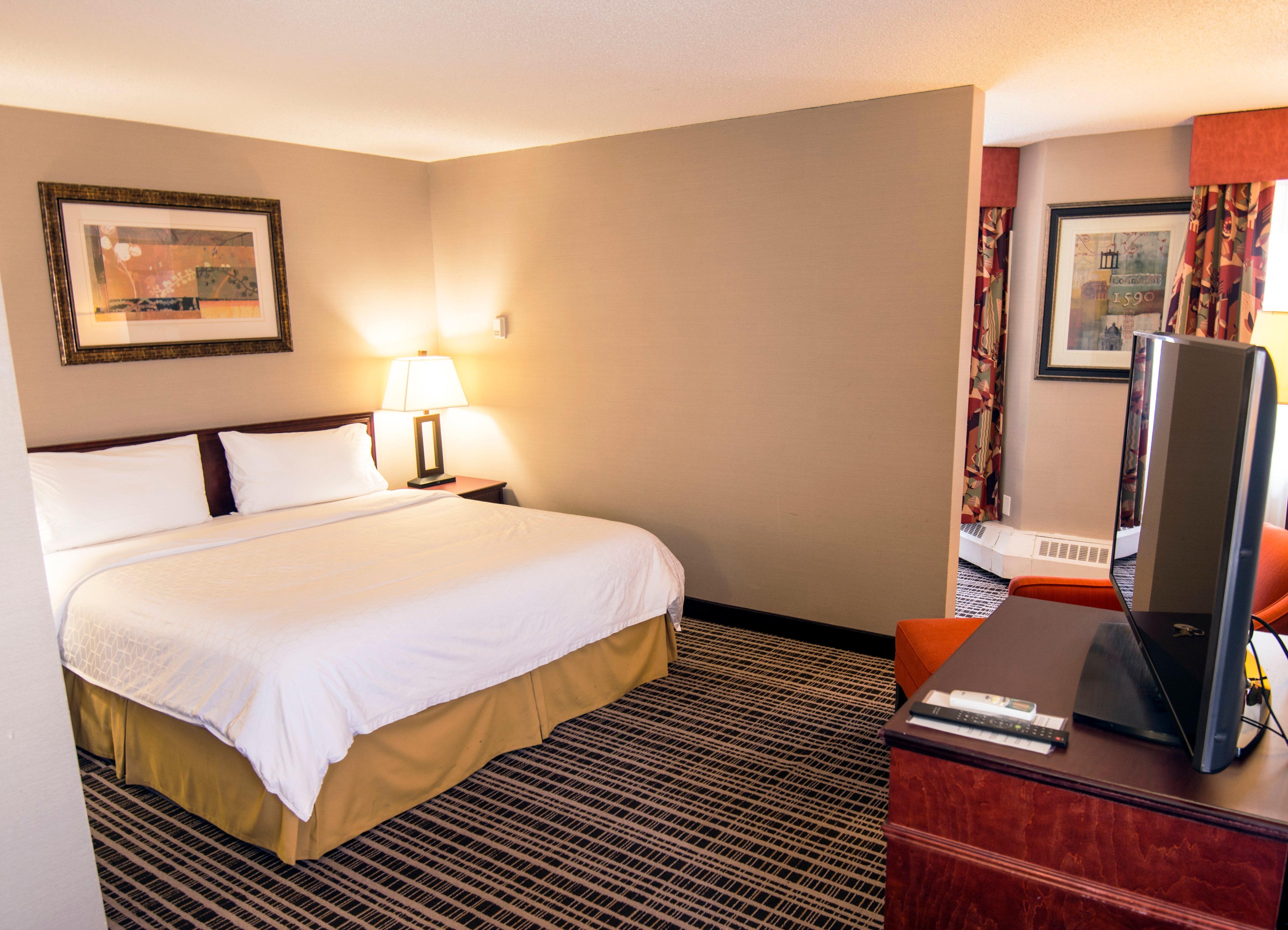 Holiday Inn Express Red Deer By Ihg Eksteriør billede
