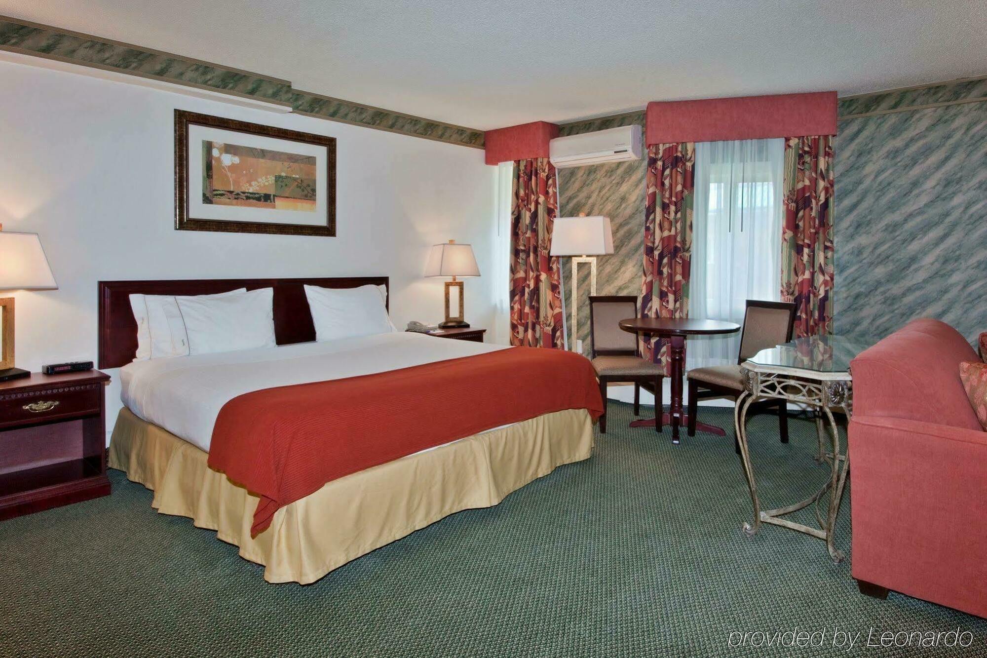 Holiday Inn Express Red Deer By Ihg Værelse billede