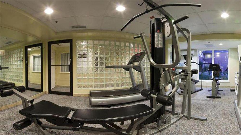 Holiday Inn Express Red Deer By Ihg Eksteriør billede